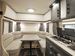 Hobby De Luxe 460 UFe 2025 caravan