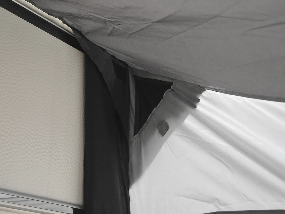 Obelink Rio 320 Easy Air caravan en camper voortent