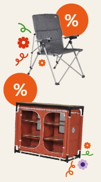 Meubelspektakel met campingstoel en campingkast