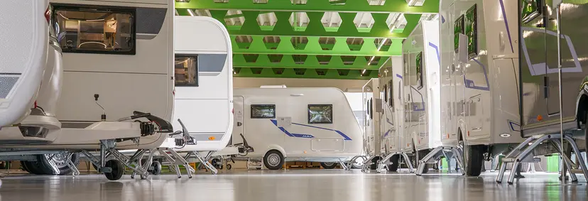 Hoe vind ik de juiste camper- of caravanstalling?