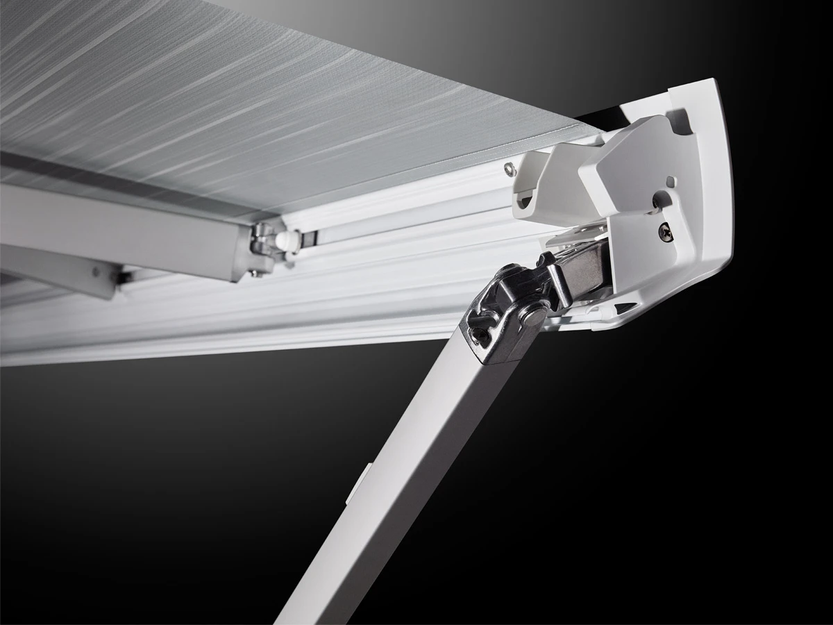 Thule Omnistor 5200 aluminium 190 Mystic Grey cassetteluifel