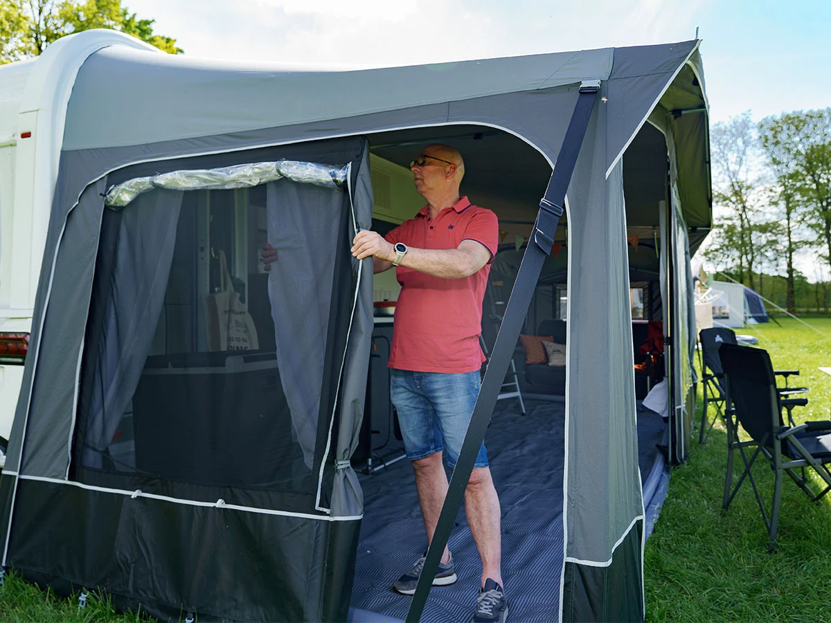 Obelink Capri 240 maat 10 (876 - 900 cm) caravanvoortent