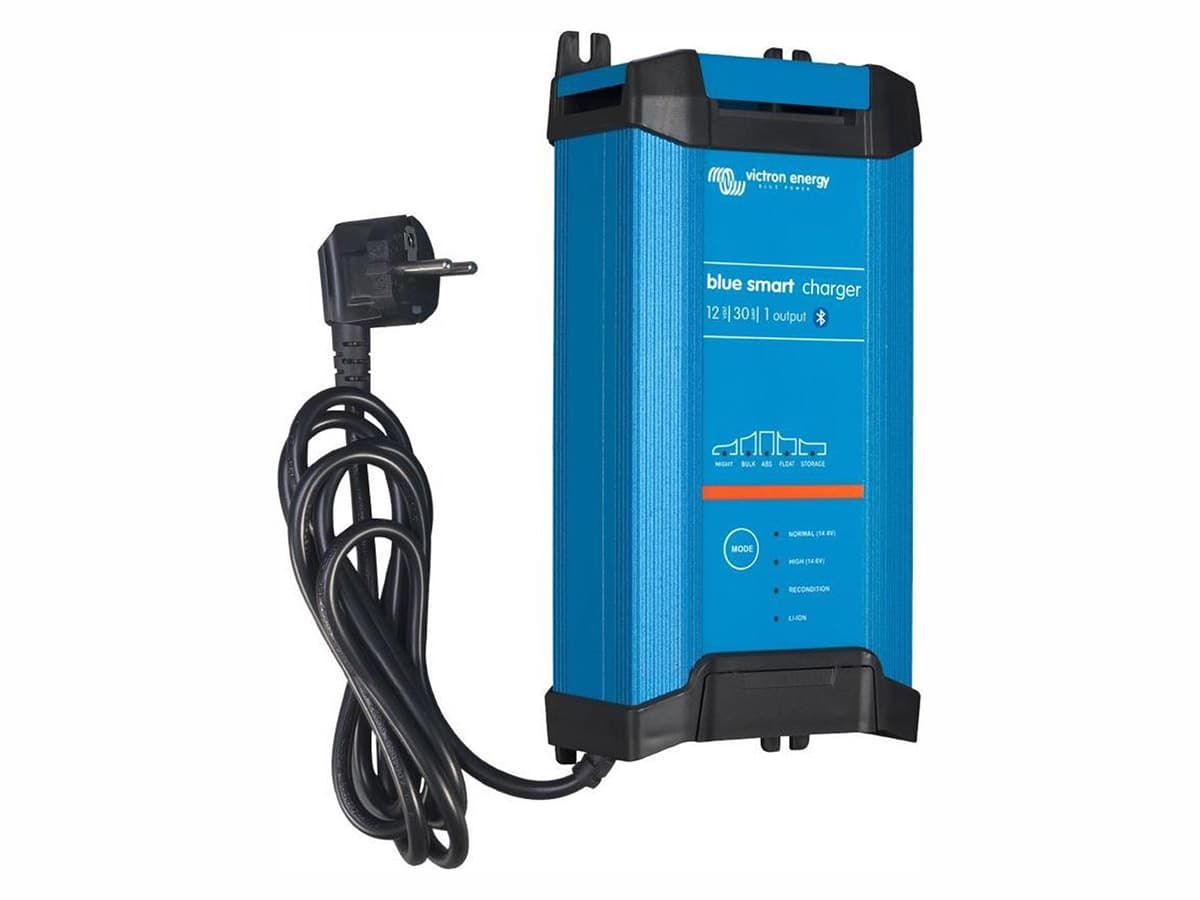 Victron Energy IP22 30 A 1C Blue Smart acculader