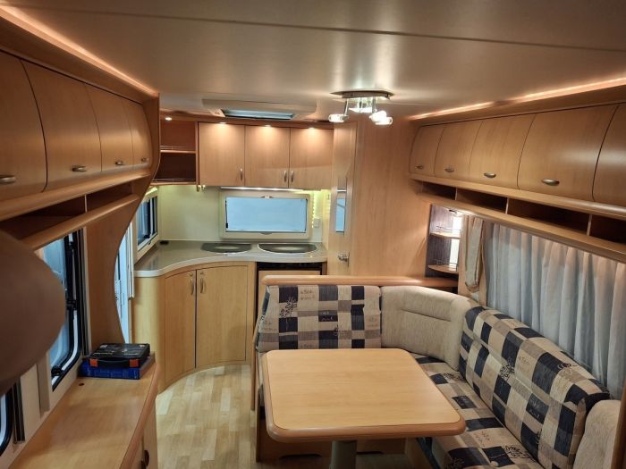 Hobby De Luxe 520 TMF 2008 caravan