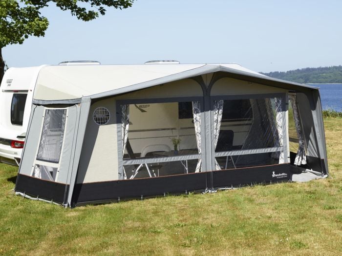 Isabella Ambassador Dawn A925/G16 caravanvoortent