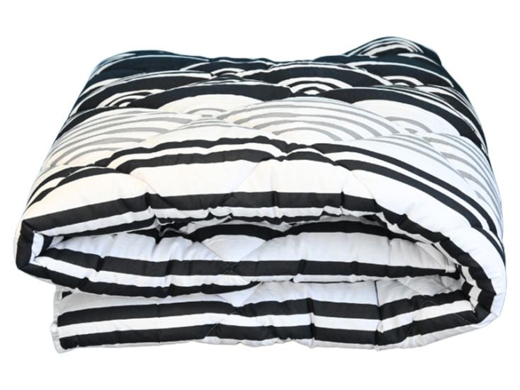 HappyBed Black lines All year dekbed -  200x200 cm
