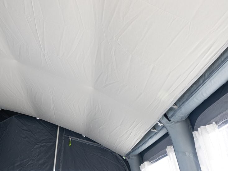 Dometic Roof Lining Rally Air 330 Drive-Away binnenhemel