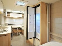 LMC Style 450 D Special Edition 2025 caravan thumbnail