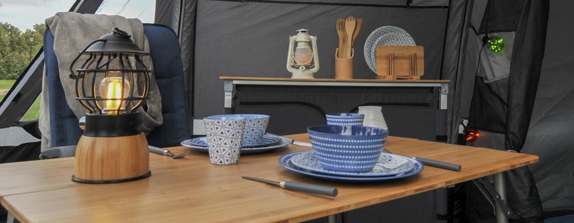 Tafel vol cadeaus
