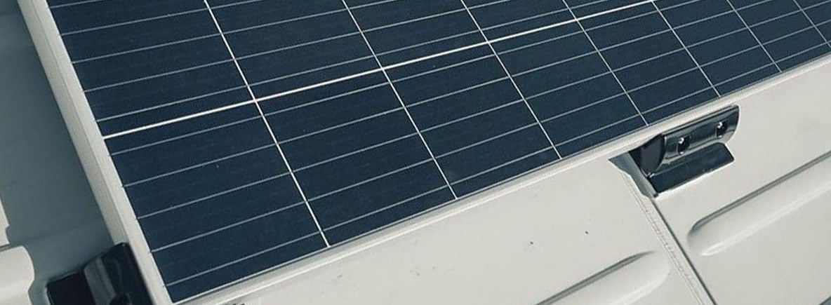 Zonnepanelen monteren