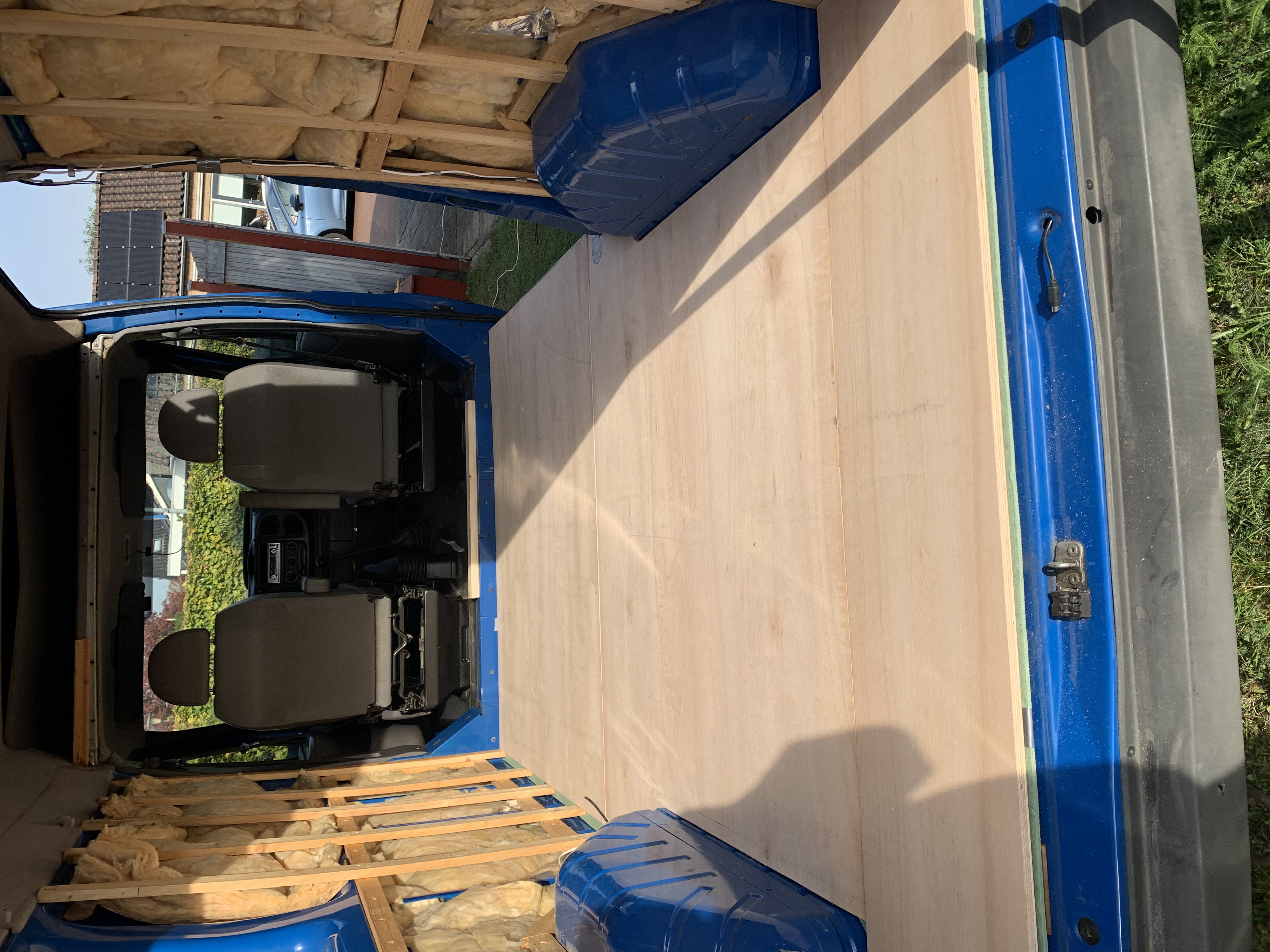 Een kijkje in de camper van Koen en Suus