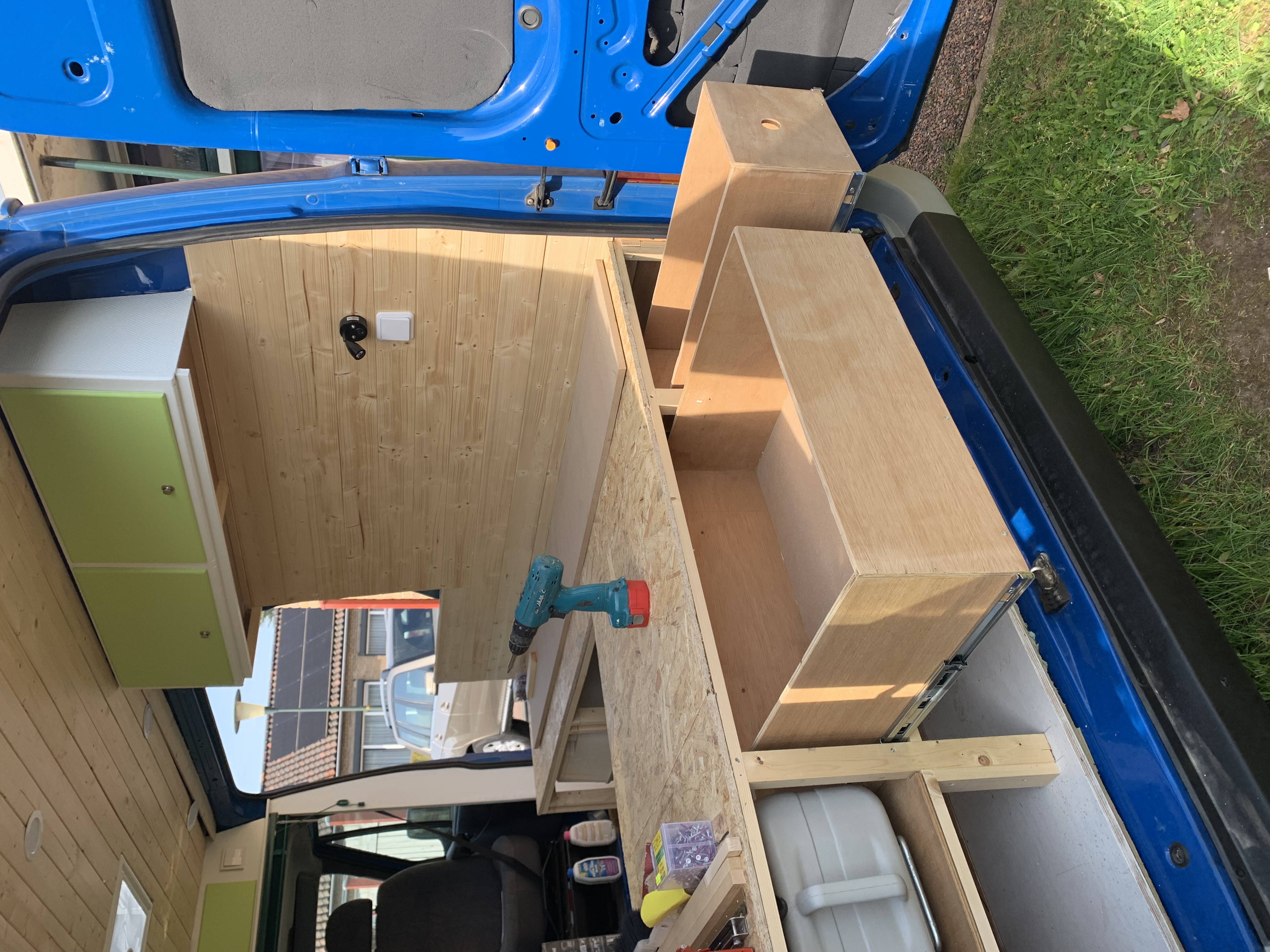 Een kijkje in de camper van Koen en Suus