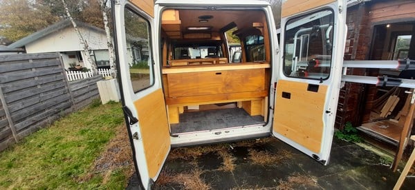 Een kijkje in de camper van Ellen en Bart